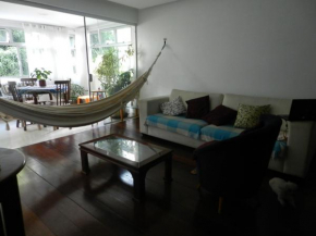 Quarto básico CONFORTAVEL
